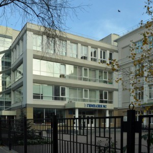 Молния! Школа KIBERone начала работать в базовой школе Российской академии наук. - КИБЕРшкола программирования для детей, компьютерные курсы для школьников, начинающих и подростков - KIBERone г. Лабинск